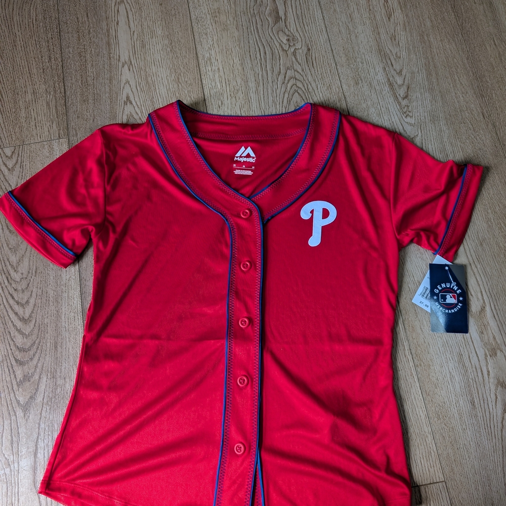 Philadelphia Phillies Majestic Women's Red Short Sleeve Tee
